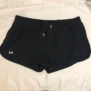 Women’s Under Armour semi-fitted shorts